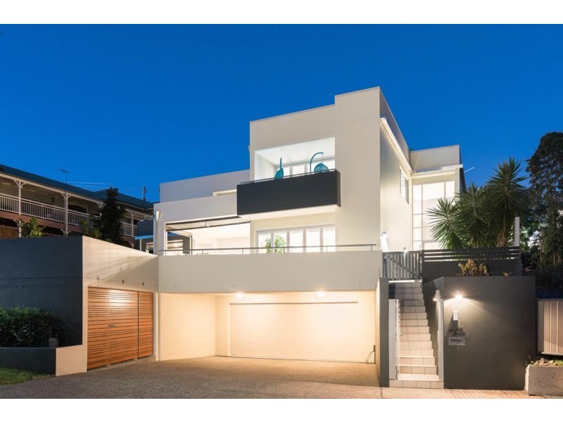 33 Aaron Avenue, Hawthorne QLD 4171