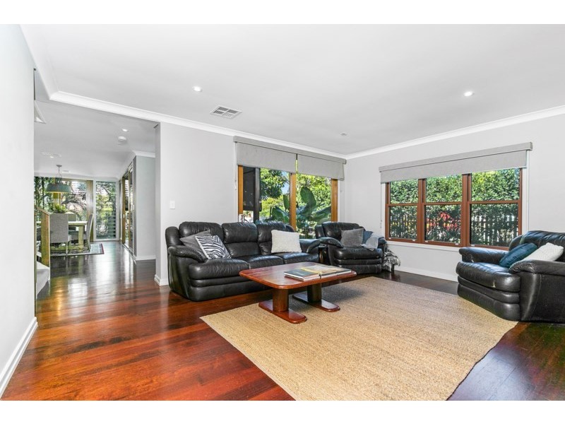 93 Bulimba Street, Bulimba QLD 4171