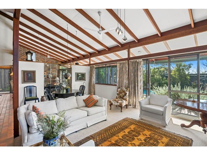 15 Barnehurst Street, Tarragindi QLD 4121