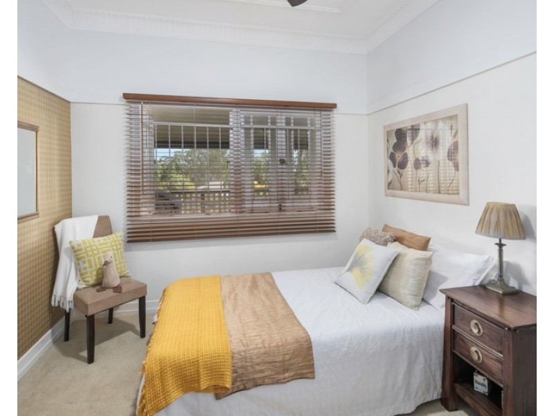 41 Princess Street, Camp Hill QLD 4152