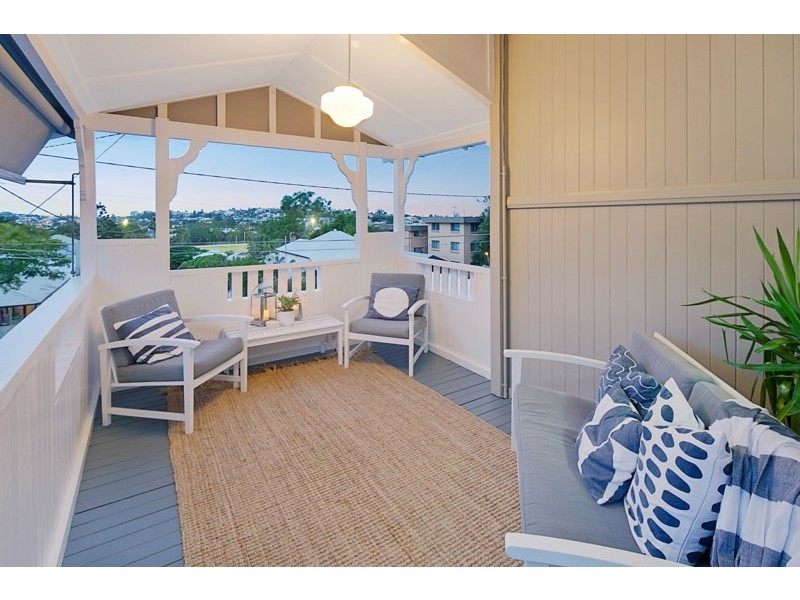 46 Miles Street, Hawthorne QLD 4171