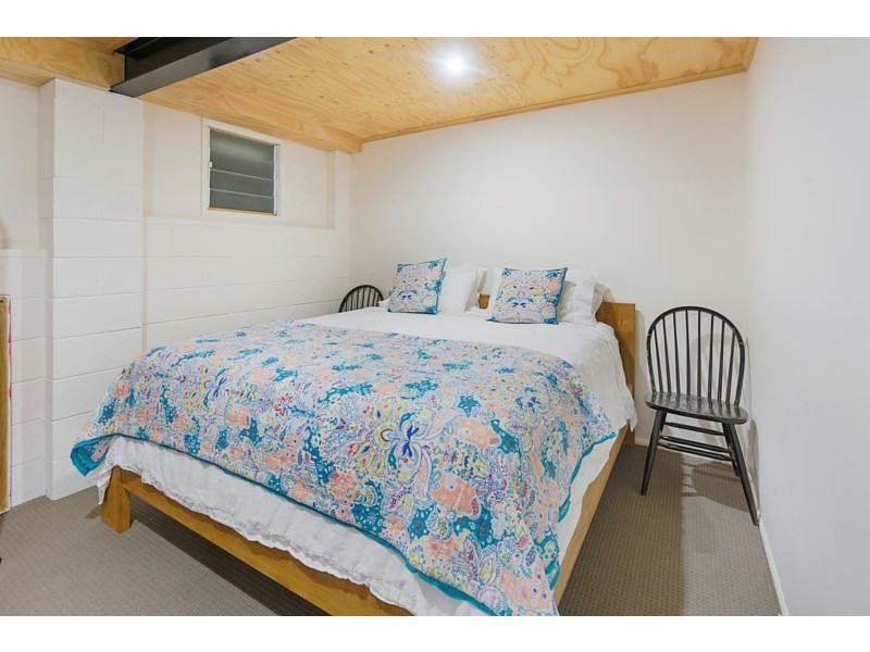 46 Miles Street, Hawthorne QLD 4171