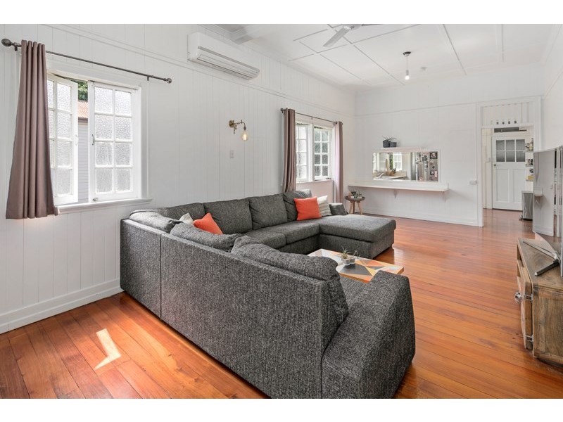 197 Riding Road, Balmoral QLD 4171