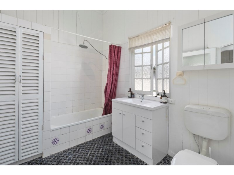 197 Riding Road, Balmoral QLD 4171