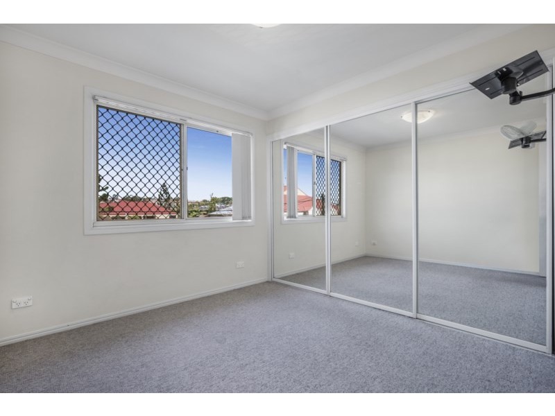 3/15 Vera Street, Greenslopes QLD 4120