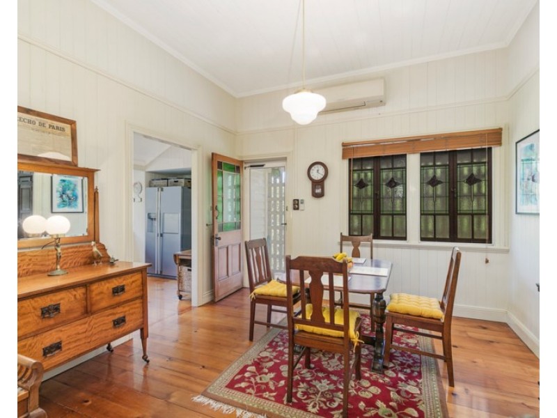 95 Thynne Avenue, Norman Park QLD 4170