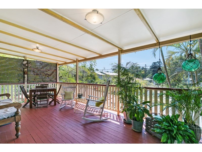 95 Thynne Avenue, Norman Park QLD 4170