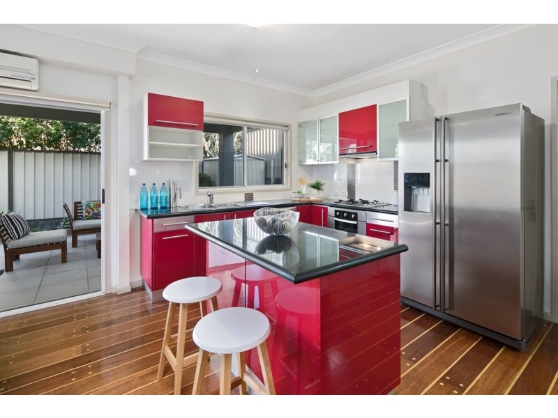 19 Ivanhoe Street, Annerley QLD 4103