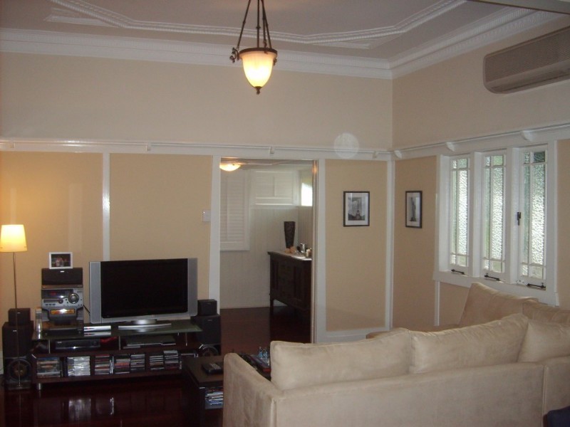 313 Riding Road, Balmoral QLD 4171