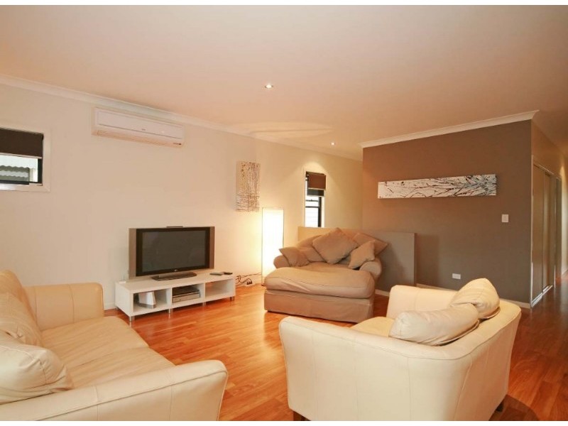 11 Napier Street, Murarrie QLD 4172