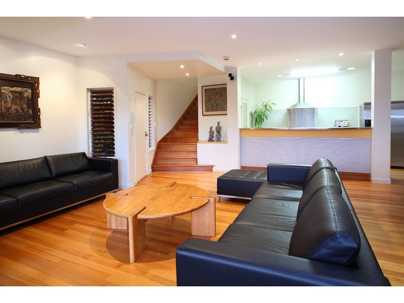 19 Dilkera Street, Balmoral QLD 4171