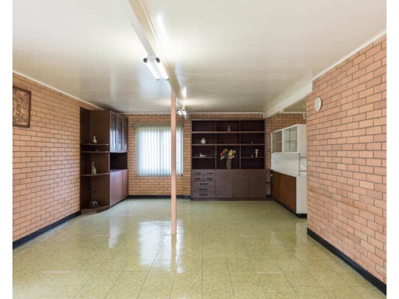 1500 Creek Road, Carina QLD 4152