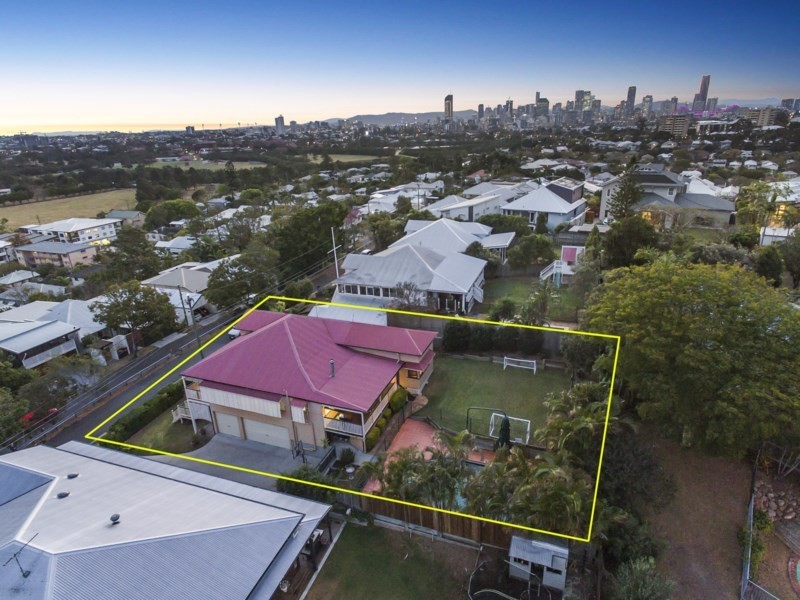 40 Tennyson Street, Norman Park QLD 4170