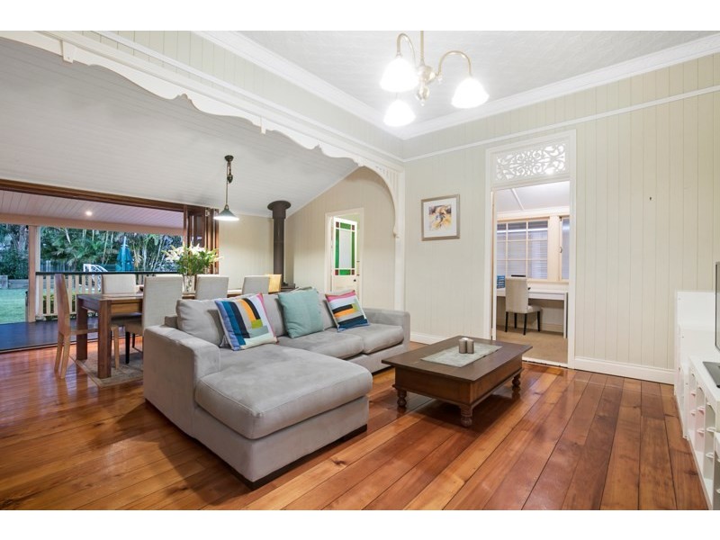 40 Tennyson Street, Norman Park QLD 4170