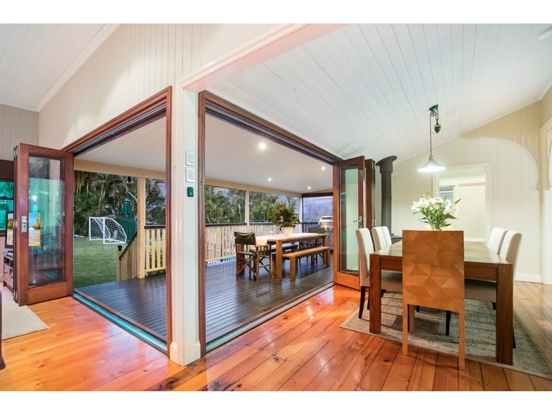 40 Tennyson Street, Norman Park QLD 4170