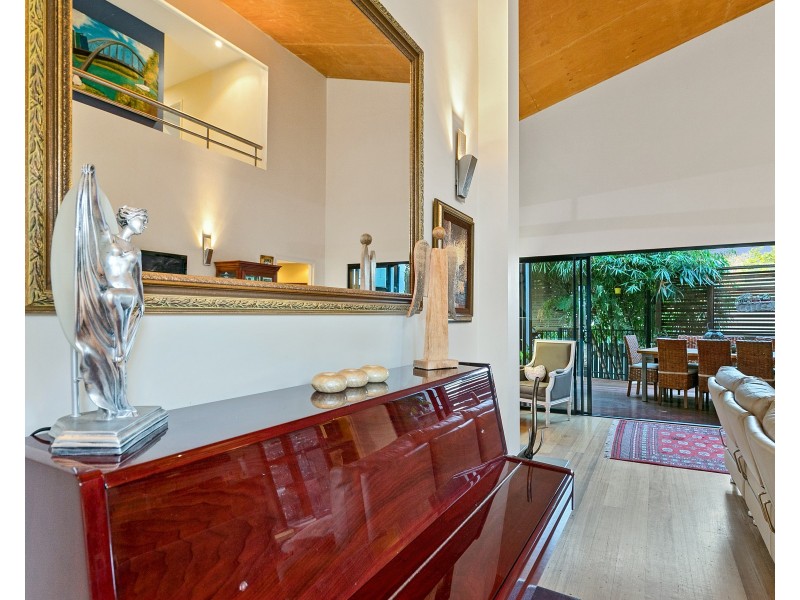 138 Sirius Street, Coorparoo QLD 4151