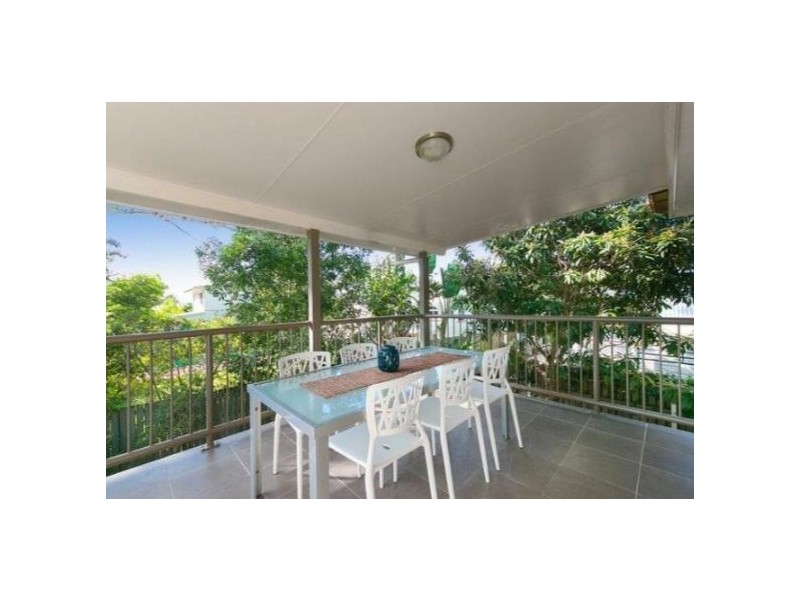 14 Elizabeth Street, Sherwood QLD 4075