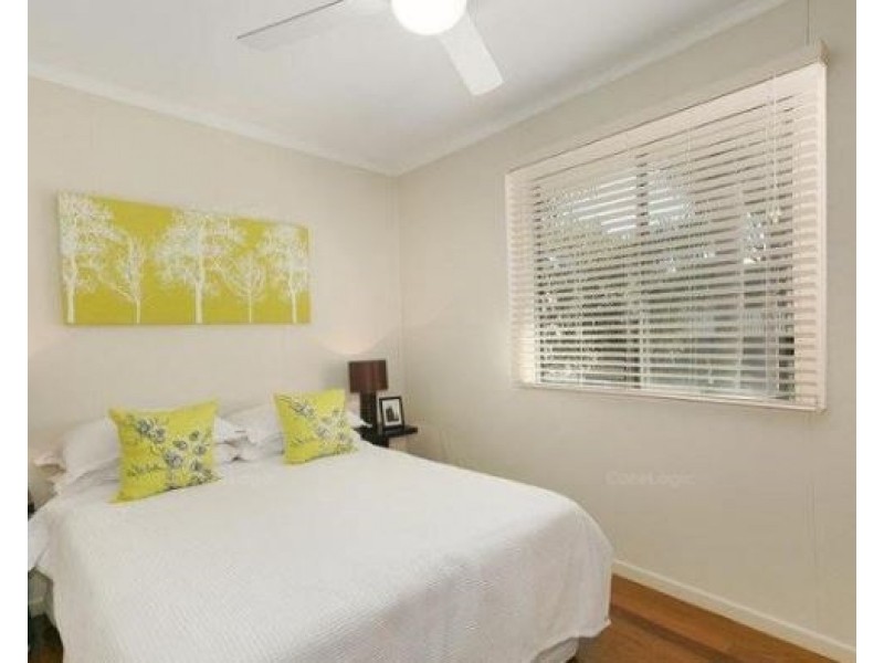 14 Elizabeth Street, Sherwood QLD 4075