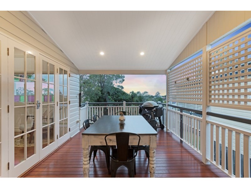 53 Derby Street, Balmoral QLD 4171