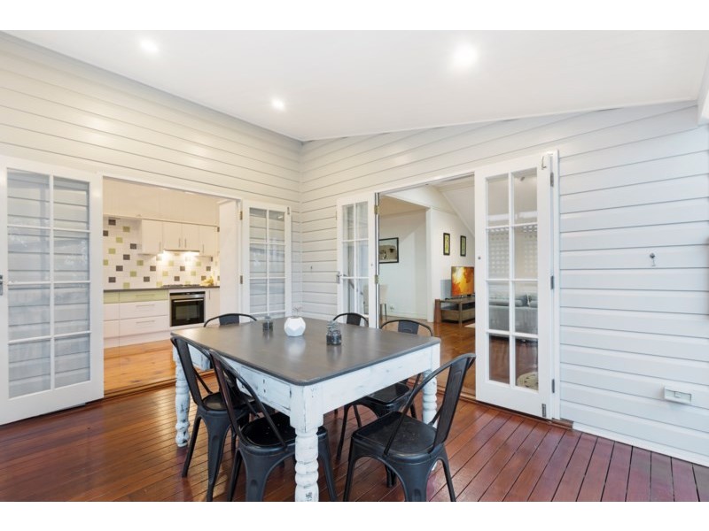 53 Derby Street, Balmoral QLD 4171