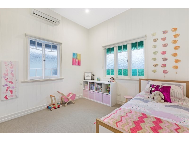 53 Derby Street, Balmoral QLD 4171