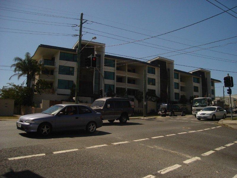 101 Wynnum Road, Norman Park QLD 4170