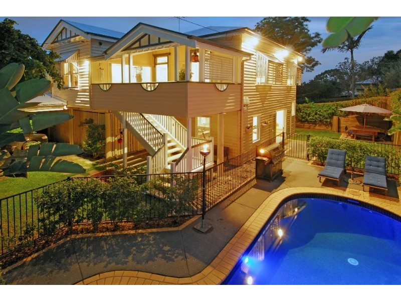 47 Philip Street, Hawthorne QLD 4171