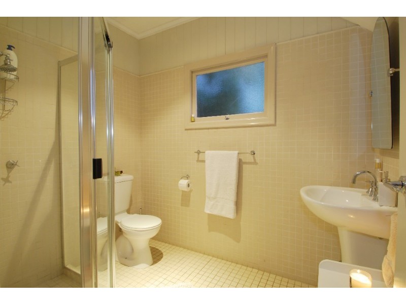 47 Philip Street, Hawthorne QLD 4171