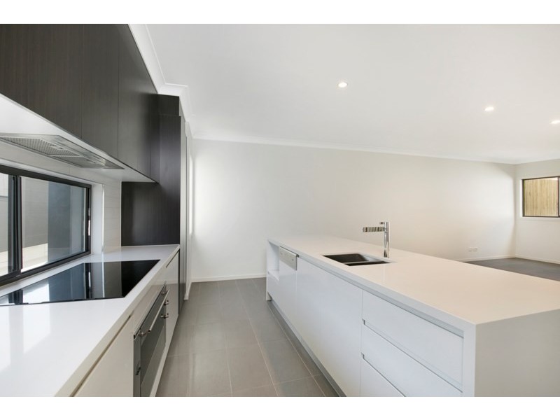 11/50 Norman Avenue, Norman Park QLD 4170