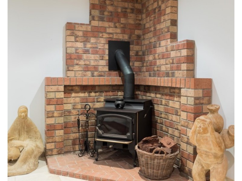 113 Cadogan Street, Carindale QLD 4152