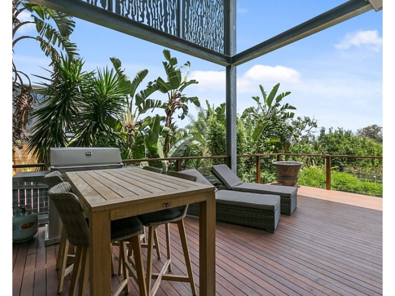 60 Joseph Street, Camp Hill QLD 4152