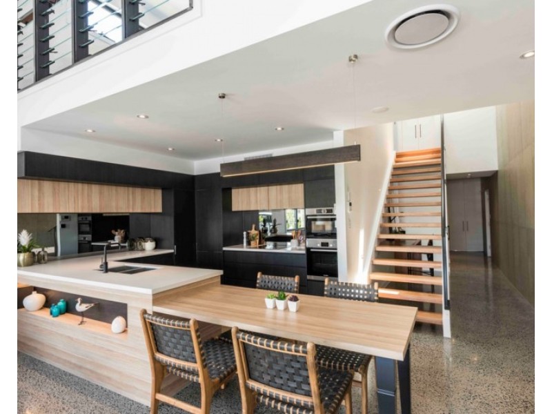 1/7 Lindsay Street, Hawthorne QLD 4171