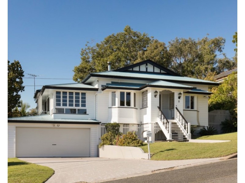 8 Spica Street, Coorparoo QLD 4151