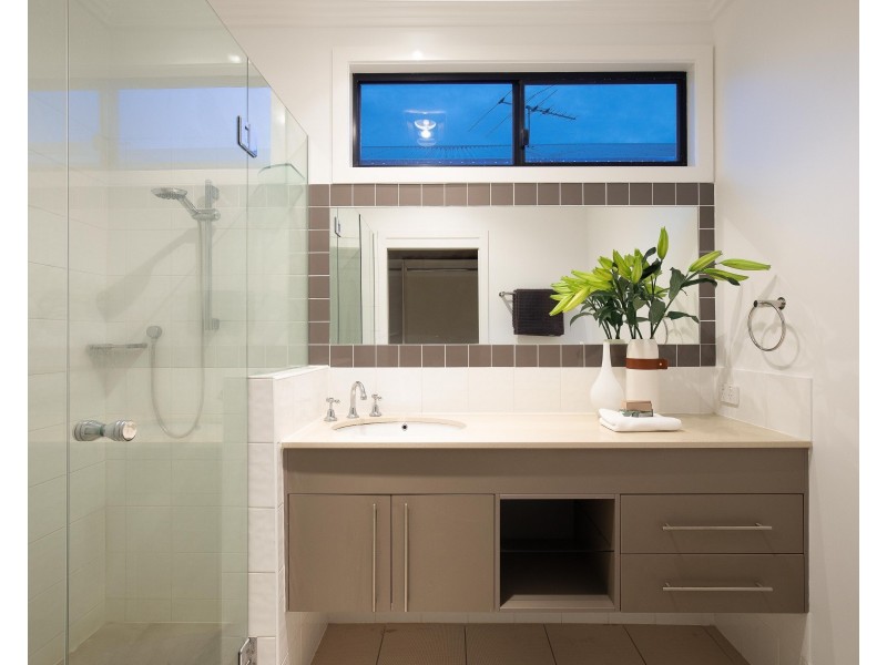 62 Banya Street, Bulimba QLD 4171