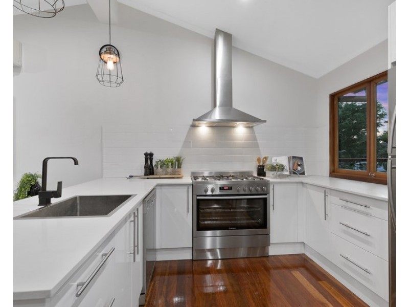 16 Ballandean Street, Murarrie QLD 4172