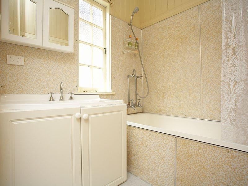 51 Burlington Street, East Brisbane QLD 4169