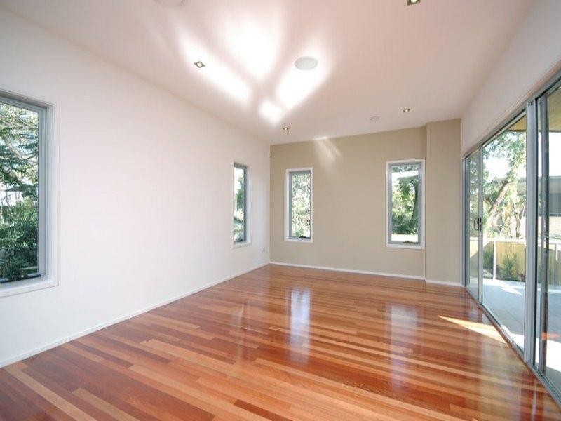 105 Strong Avenue, Graceville QLD 4075