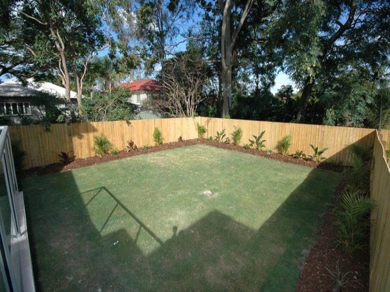 105 Strong Avenue, Graceville QLD 4075