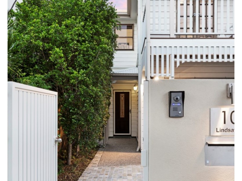 10 Lindsay Street, Hawthorne QLD 4171