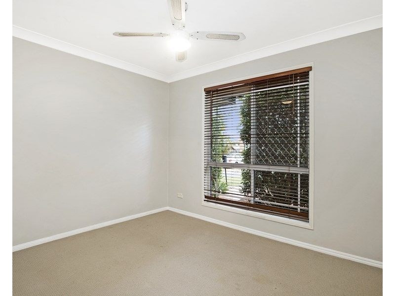 3 Acacia Close, Holland Park West QLD 4121