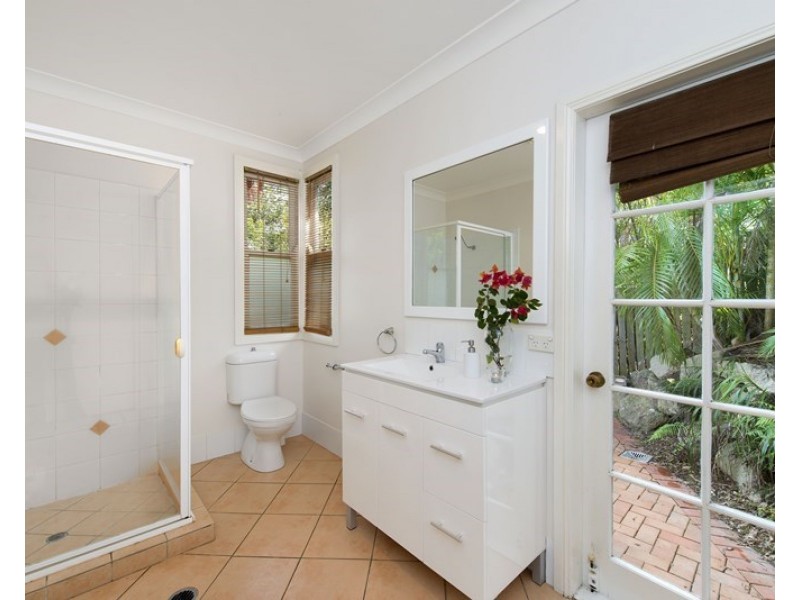 167 Abbotsleigh Street, Holland Park QLD 4121