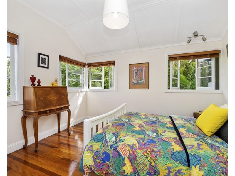 167 Abbotsleigh Street, Holland Park QLD 4121