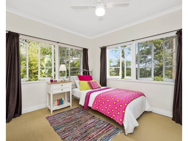 167 Abbotsleigh Street, Holland Park QLD 4121