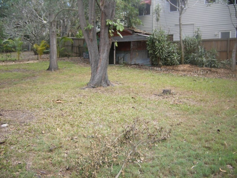 86 Riding Road, Hawthorne QLD 4171