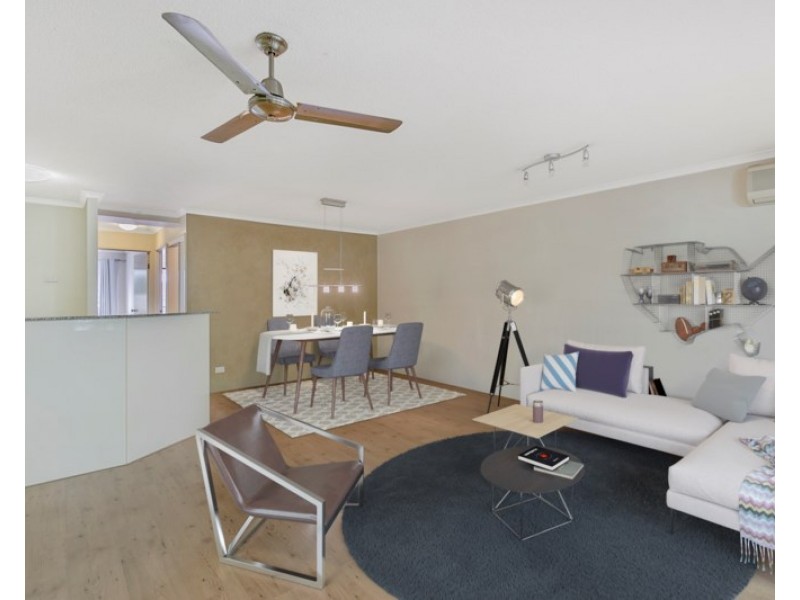 18/55 Harries Road, Coorparoo QLD 4151