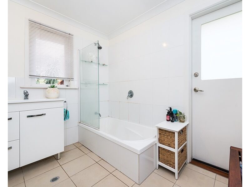 4/40 Barker Street, East Brisbane QLD 4169