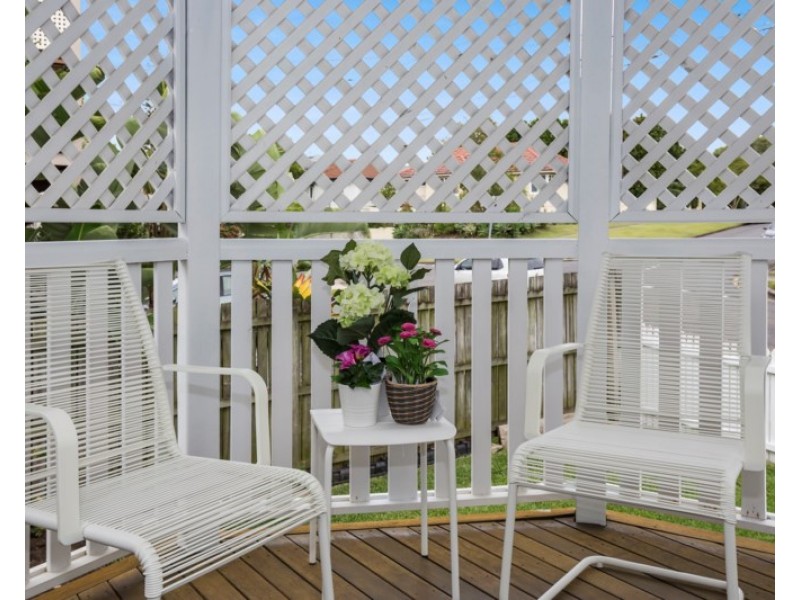 52 The Promenade, Camp Hill QLD 4152