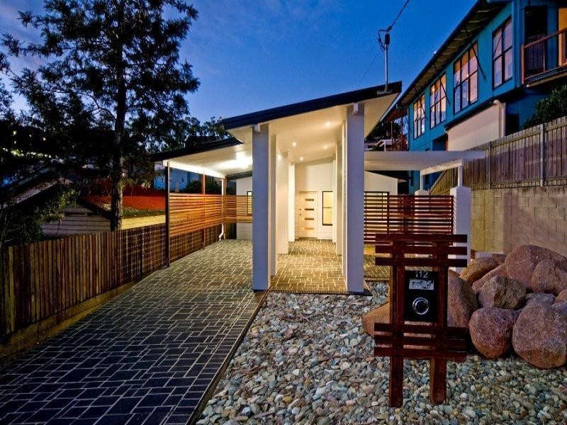 112 Kingsbury Street, Norman Park QLD 4170