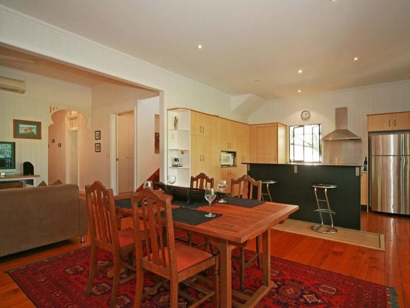 35 Bodalla Street, Norman Park QLD 4170