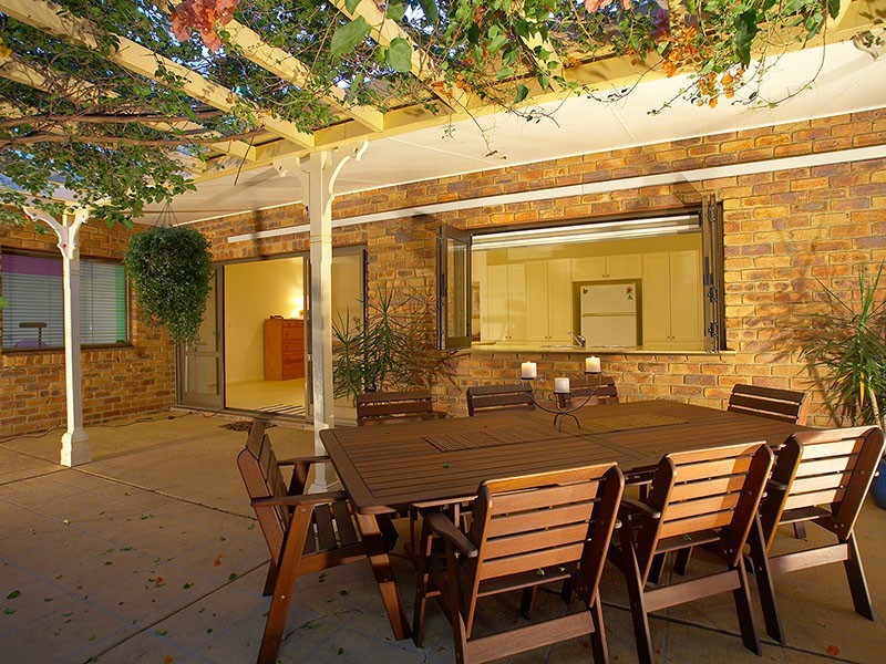 24 Mccormack Place, Wakerley QLD 4154